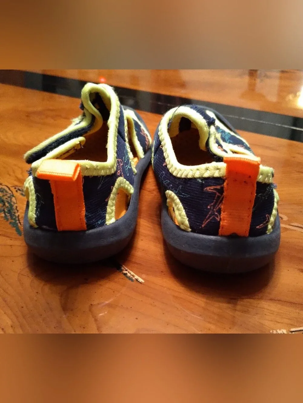 Toddler Washable Shark Theme Swim Shoes, Velcro Hook&Loop Closure Sz 7M OshKosh